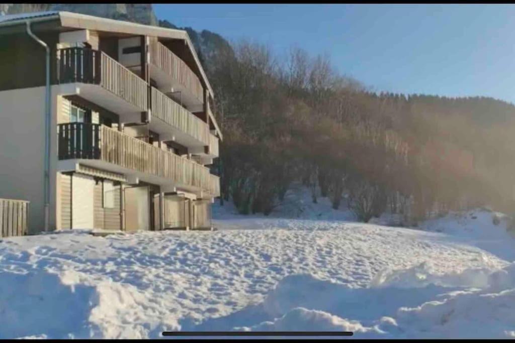 Studio Myrtilles Du Leman Vue Sur Lac Et Montagne Thollon-les-Memises Exterior photo